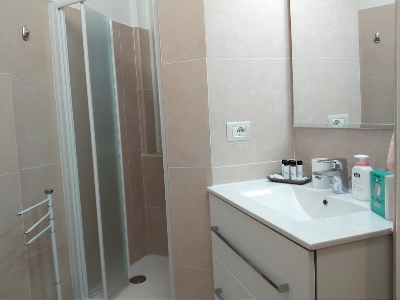 Apartament Kibilu - Via Abetone Mediolan Zewnętrze zdjęcie